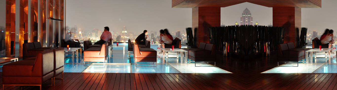 Skyline Dining dining atmosphere